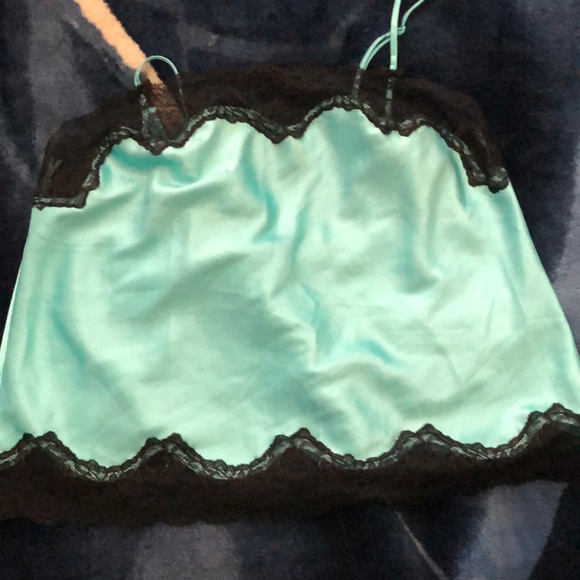 Victoria’s Secret satin 2 piece - Picture 2 of 3